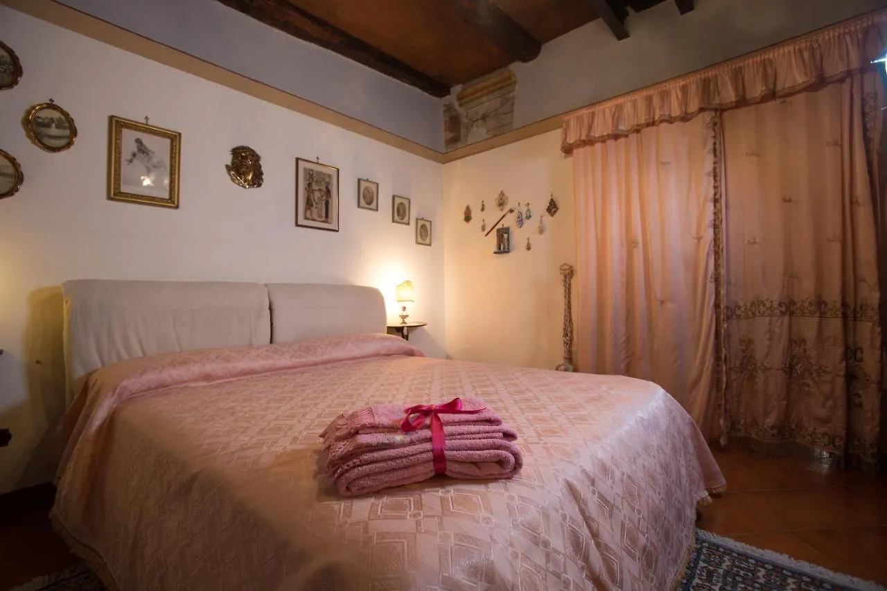 La Via Dei Presepi Bed & Breakfast Naples
